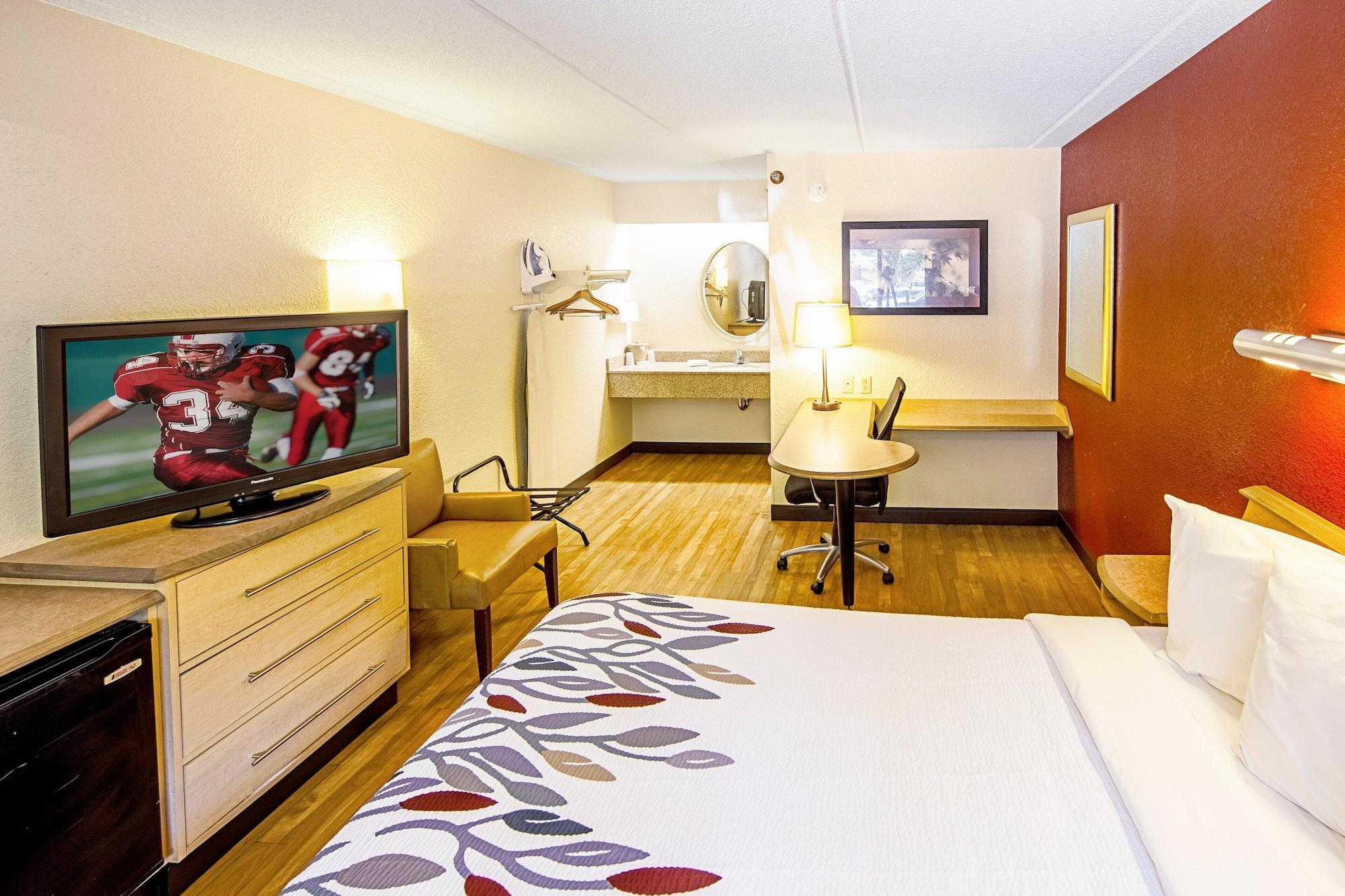 Red Roof Inn Элкхарт Экстерьер фото