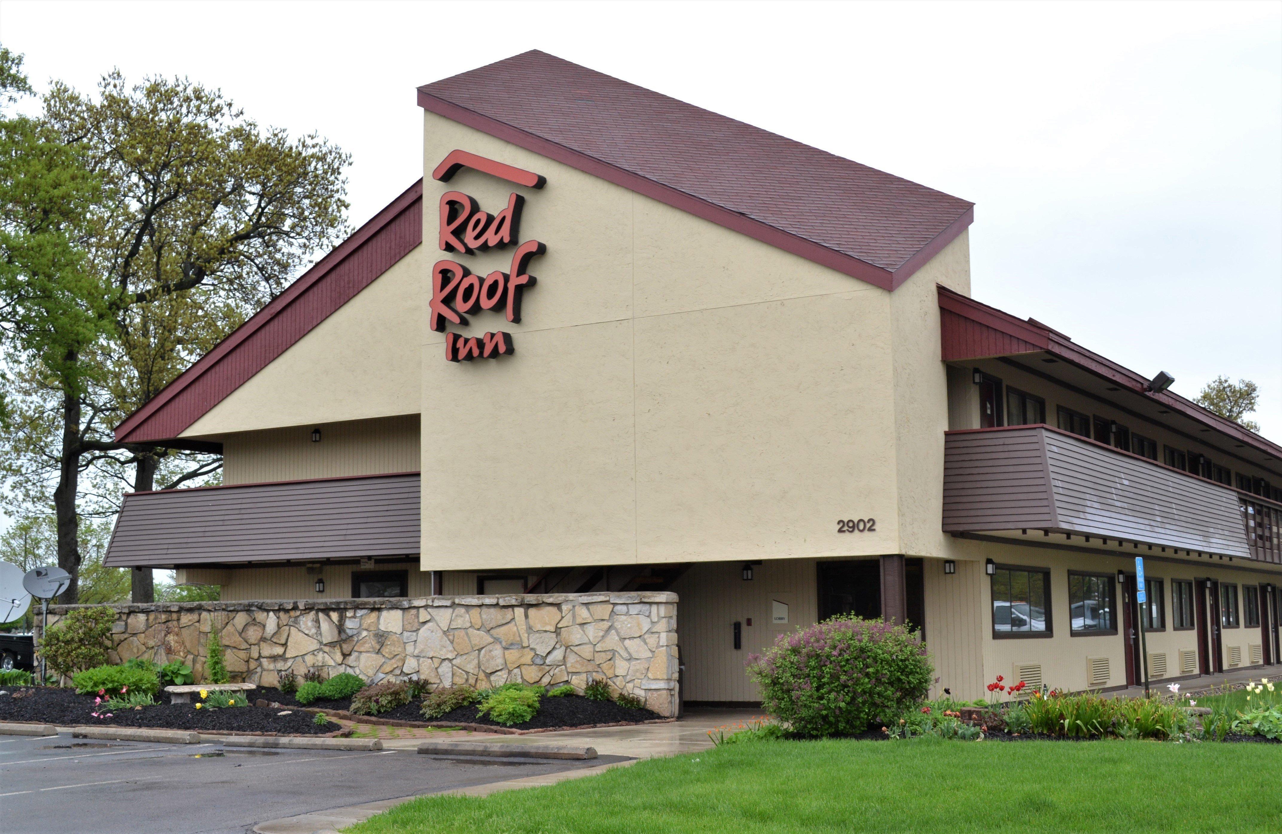 Red Roof Inn Элкхарт Экстерьер фото