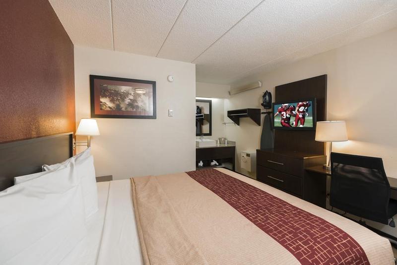 Red Roof Inn Элкхарт Экстерьер фото