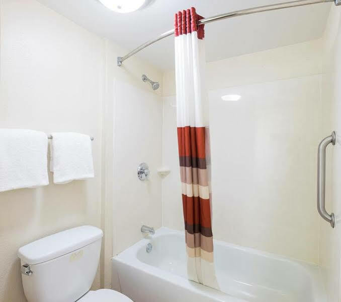 Red Roof Inn Элкхарт Экстерьер фото